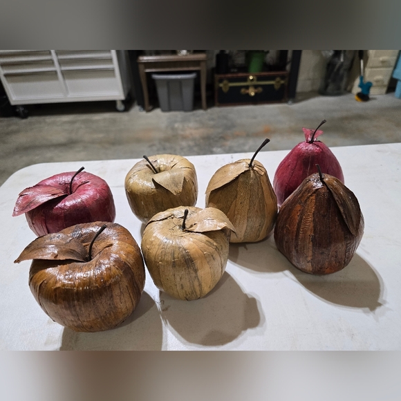 Other - Rustic Decorative Apple and Pear Set